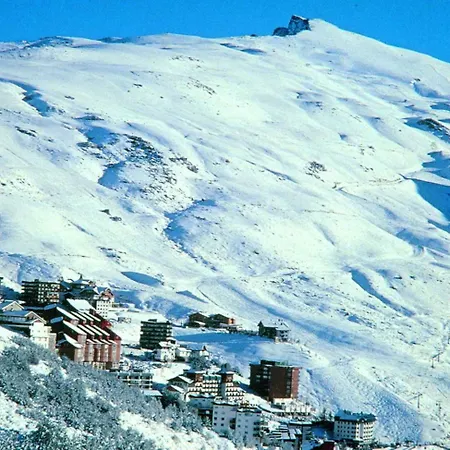 Chalet Luxury Los Abetos Asn Holiday home *